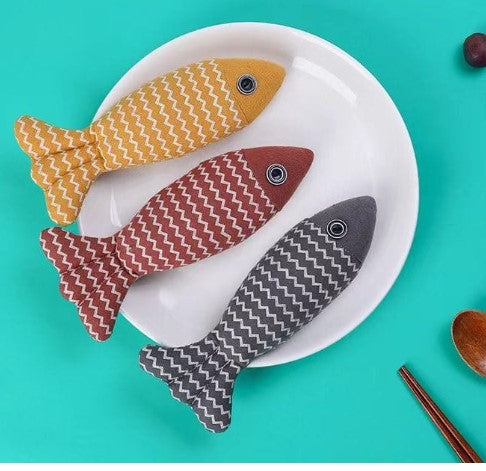Interactive Linen Fish Cat Toy – Funny Bite & Kick Plush Toy